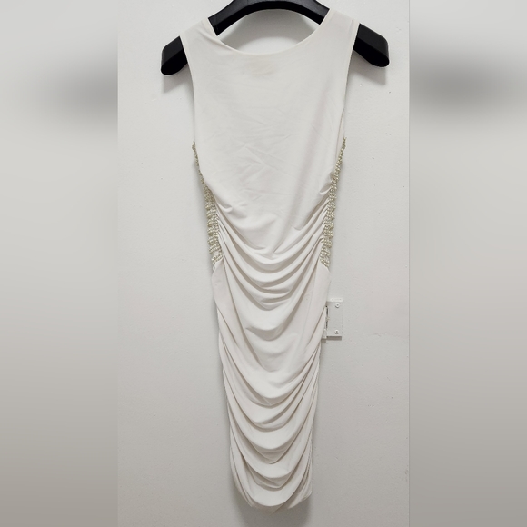 3/$25 Esha Designer Semi formal sleeveless dress White S size. - Picture 7 of 9